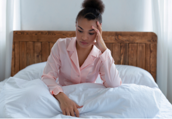 Wie Stress, Angst und Melancholy Ihren Schlaf stehlen