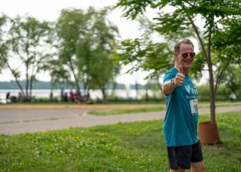 Der 20. jährliche Vivie Stroll & Run