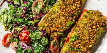 Pistazien-Kruste-Lachs (einfach und aromatisch!)