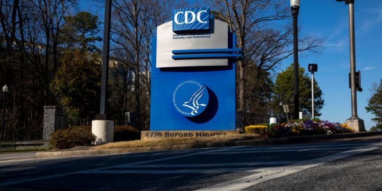 Neue Mitglieder des CDC -Impfstoffkomitees, ACIP, Treffen inmitten von Kontroversen: Schüsse