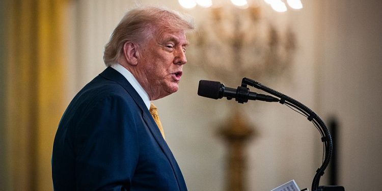 Trump diagnostiziert chronische venöse Insuffizienz, sagt das Weiße Haus