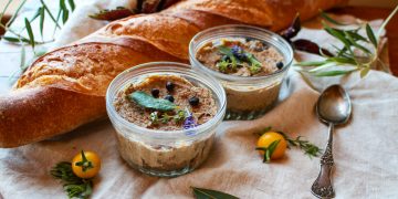 Cremige vegane Auberginen mit Pekannüssen