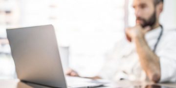 Microsoft AI -Diagnosen komplexe medizinische Fälle mit 85% Genauigkeit, Studienfinds