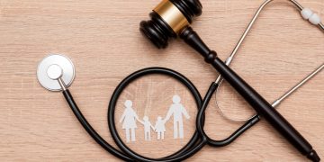 Patienten werden in Vertragskämpfe zwischen Krankenhäusern und Versicherern gezogen: Schüsse