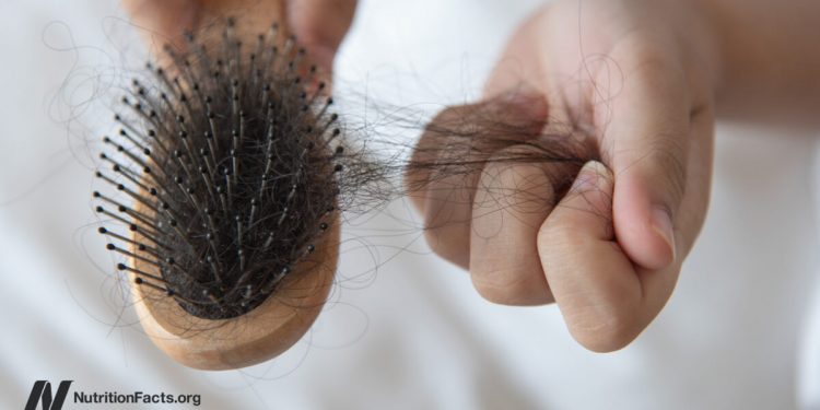 Haarausfall verhindern und Haarwachstum fördern