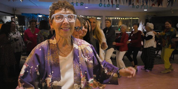 Inspirierende Geschichte: Babs Daitch, Dokumentarfilmstar bei 80