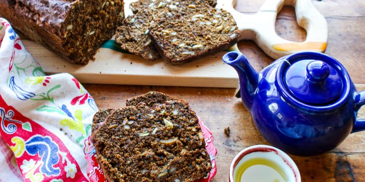 Straightforward Swedish Kavring (Roggenbrot)