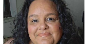 Treffen Sie den Hotline Rep: Nita Flores