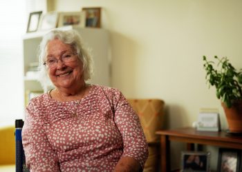 Ein Ort, an dem sich Pflege anfühlt wie zu Hause: Saras Geschichte