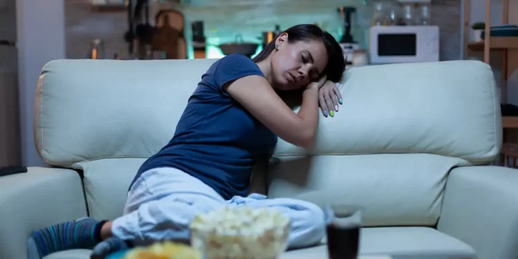 Müde und verdrahtet? Lebensmittel vor dem Schlafengehen zu vermeiden