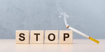 Der Maha -Bericht von RFK Jr. über die Gesundheit des Youngsters lässt Nikotin und Rauchen aus: Aufnahmen