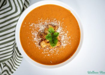 Einfache Tomaten-Basilikum-Suppe (Herd oder On the spot-Topf)
