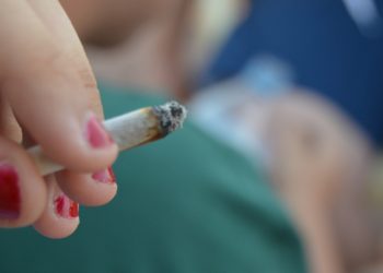 Cannabiskonsum vor dem 15. Lebensjahr ist mit körperlichen und geistigen Gesundheitsproblemen verbunden: Schüsse