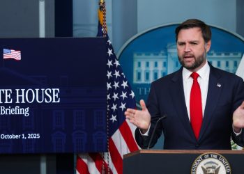 Versicherungsführer aus allen Staaten wollen eine schnelle Lösung im ACA -Abschaltkampf: Schüsse