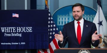 Versicherungsführer aus allen Staaten wollen eine schnelle Lösung im ACA -Abschaltkampf: Schüsse