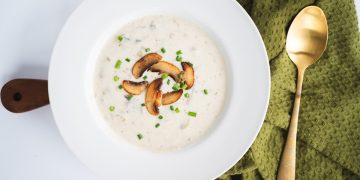 Hausgemachte Pilzcremesuppe