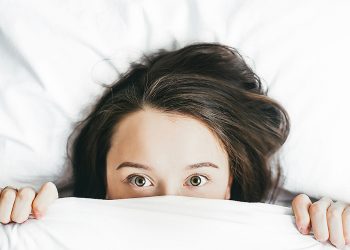 Wie Sie Ihren Teenagern dabei helfen können, bessere Schlafgewohnheiten zu priorisieren, mit Jeannie Baldomero und Mary Helen Rogers – Higher Sleep Council