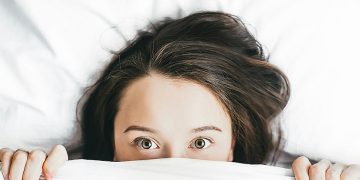 Wie Sie Ihren Teenagern dabei helfen können, bessere Schlafgewohnheiten zu priorisieren, mit Jeannie Baldomero und Mary Helen Rogers – Higher Sleep Council
