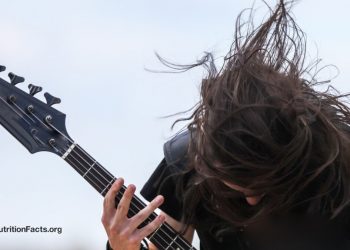 Heavy Steel, Headbangen und unsere Gesundheit