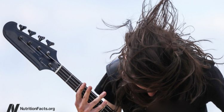 Heavy Steel, Headbangen und unsere Gesundheit