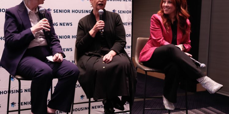 Wie Pegasus, Discovery und Grace Administration die kognitiven Fähigkeiten der Bewohner von Reminiscence Care bewahren