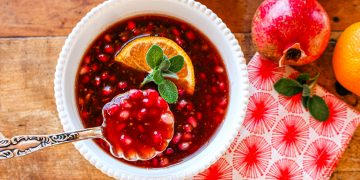 Granatapfel-Mandarinensauce – Sharon Palmer, die pflanzliche Ernährungsberaterin