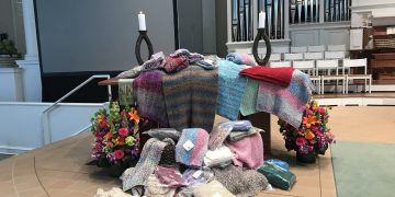 Gebetstücher bieten Komfort und Verbindung bei Walker Place