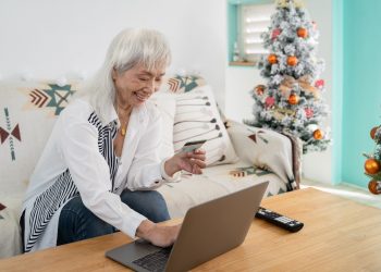 Klicken, sparen, feiern – Frohes digitales Weihnachtseinkaufen