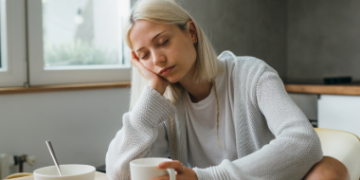 Warum weniger als 7 Stunden Schlaf Ihrer Gesundheit schaden können