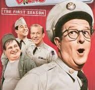 Sergeant. Bilko, Lucy und die Großen stehen immer noch an erster Stelle auf der Lachskala – NormaZager.com