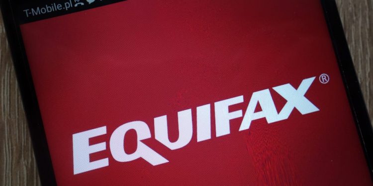 Equifax führt Software zur Bekämpfung von Betrug mit synthetischen Identitäten ein