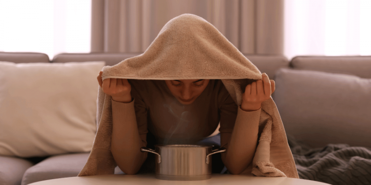 Verjüngender Kräuter-Gesichtsdampf