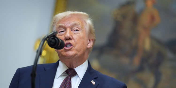 Trump nimmt täglich 325 mg Aspirin. Was denken Experten darüber? : Schüsse