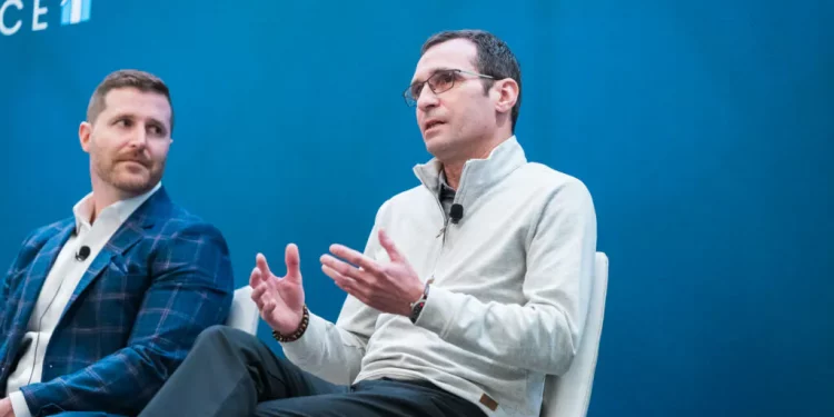 Neue Bewohner, neue Marketingstrategien: LCS und RoseVilla begrüßen den Wandel, während Erstboomer 80 Jahre alt werden