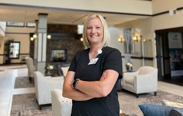 Jenna Mills' Führungsreise bei Vivie