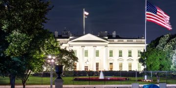 Trump möchte, dass das Justizministerium Fälle von Cyberkriminalität priorisiert