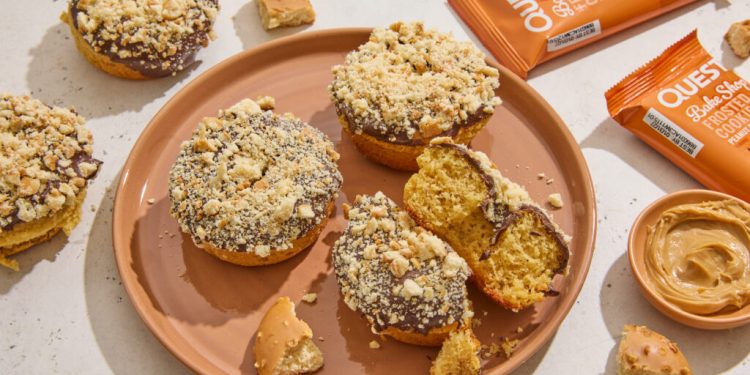 Quest Peanut Butter Frosted Cookie Donuts