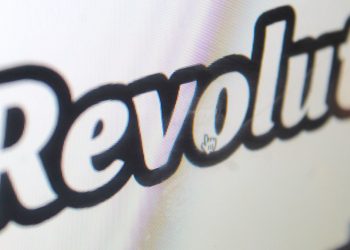 Die KI von Revolut übertrifft Menschen bei der Aufdeckung von Finanzkriminalität