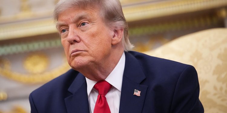 „Es ist bedeutungslos“: Trump kämpft gegen die Republikaner, nachdem der Senat für die Beendigung des Iran-Kriegs gestimmt hat
