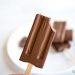 Hausgemachtes Fudgesicles-Rezept (saubere Zutaten)