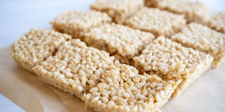 Rezept für Reis-Krispie-Leckereien (mit hausgemachtem Marshmallow)